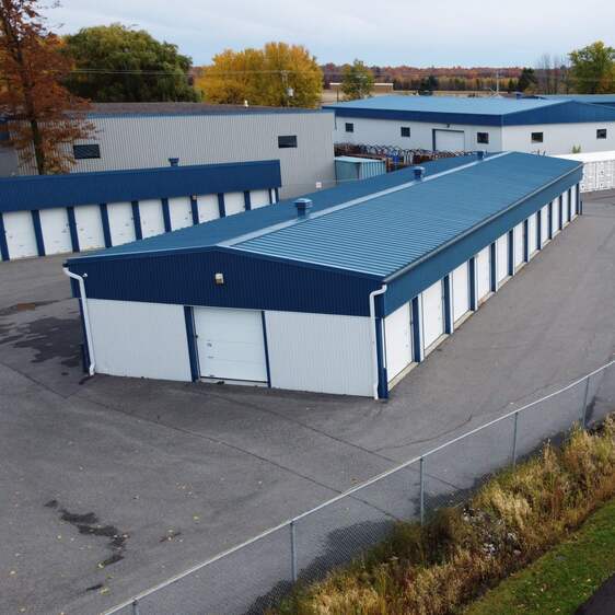 minientrepotsbazinet-photo